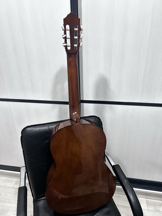 Продам Гитару Yamaha