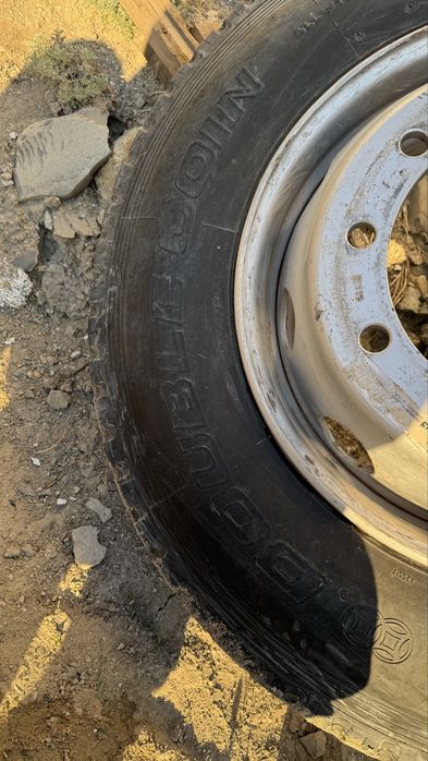 Грузовые шины с дисками 22.5