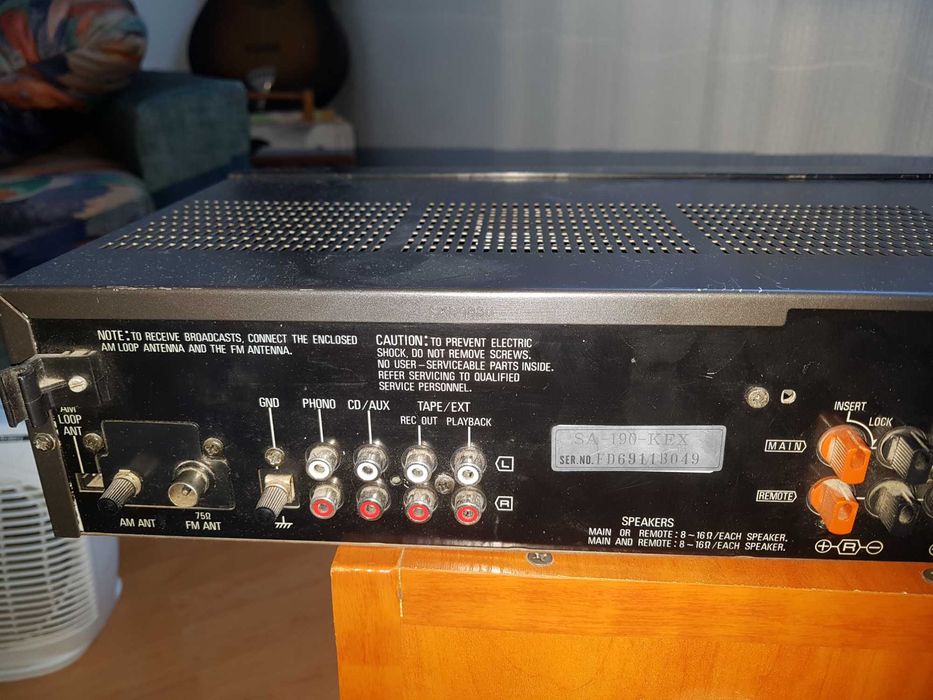 Продавам  ресивър Technics sa 190