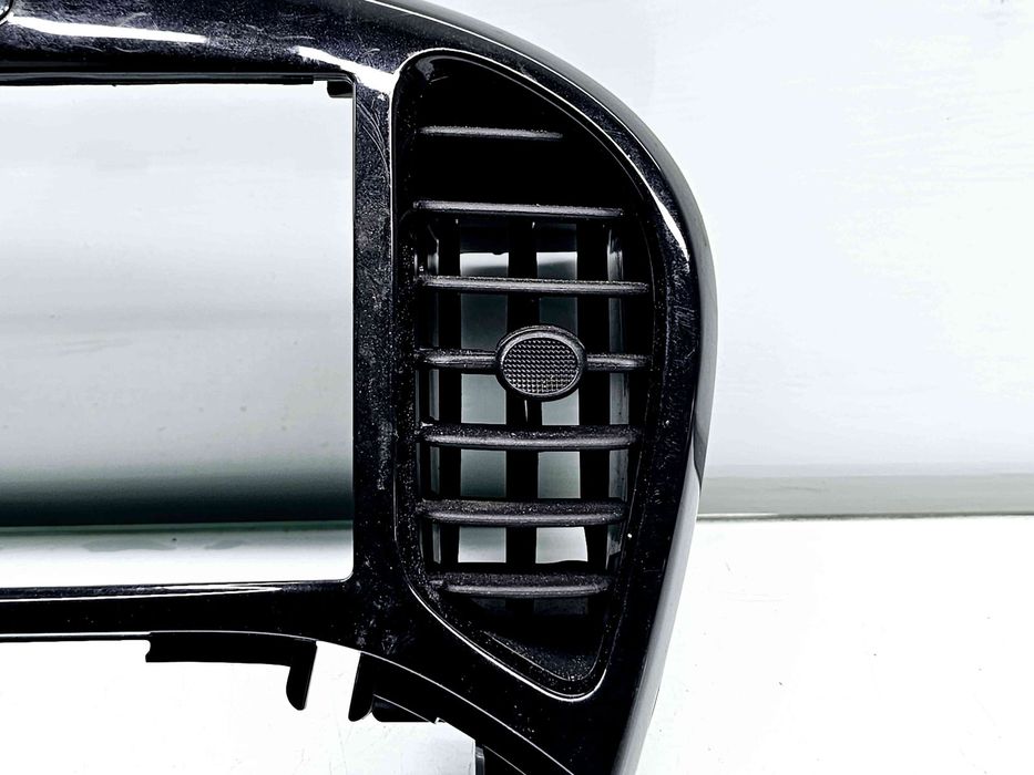 Grila aerisire centrala Nissan Juke [Fabr 2010-2014] Facelift 687511