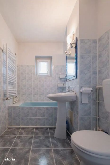 Apartament 3 camere decomandat - Inel 2