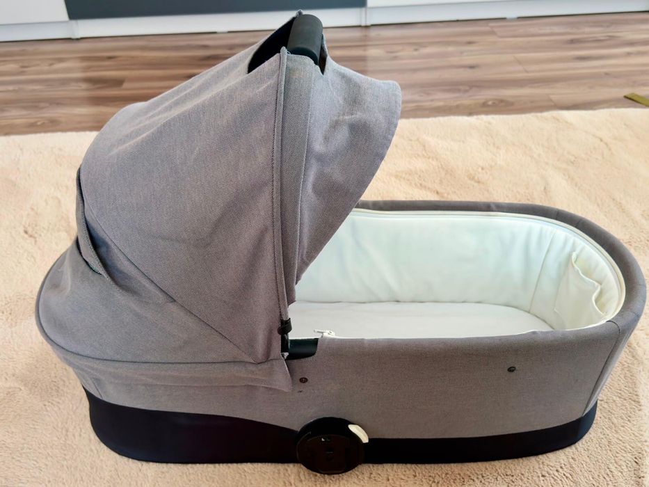 De vânzare – Cărucior Cybex Balios S Lux 3 în 1