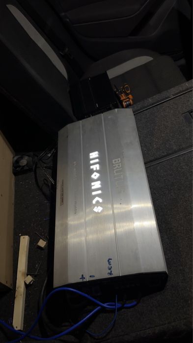 Amplificator auto Hifonics bxi4000.1d 2000w rms @1 ohm