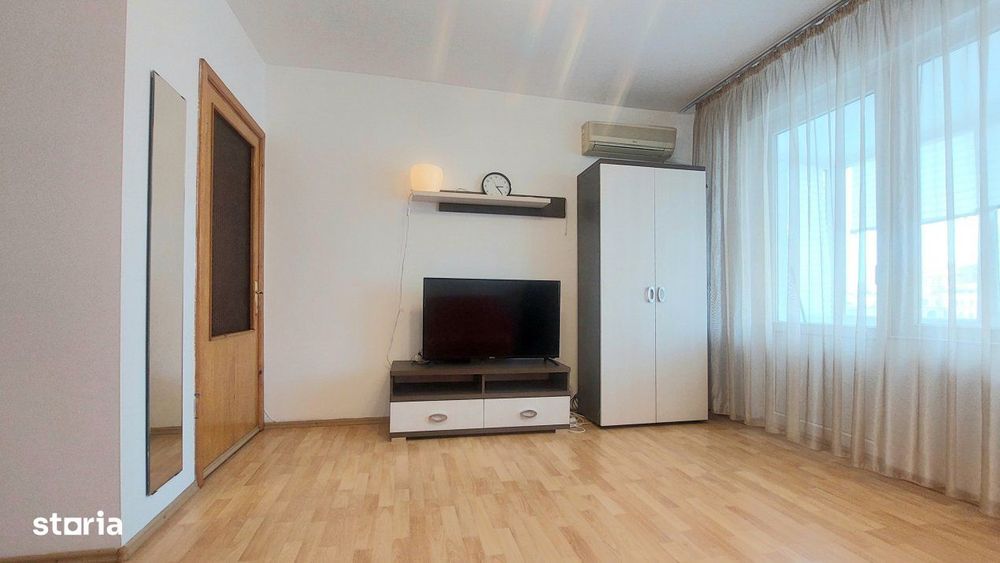 Inchiriere 2 camere: ultracentral-Sala Palatului, decomandat, complet
