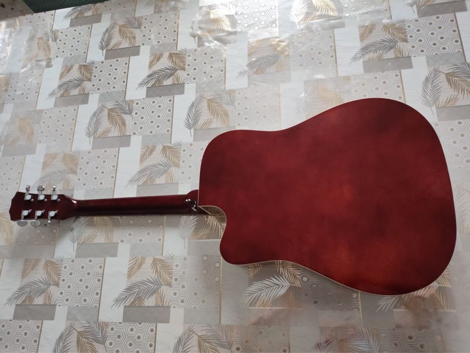 Гитара Акустичаская