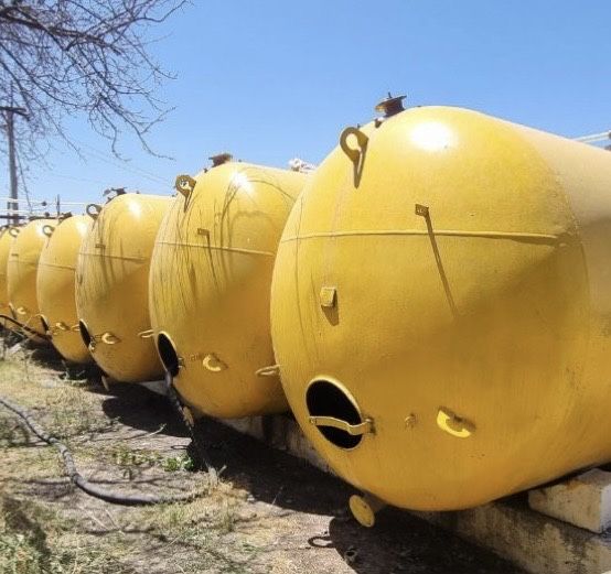 Ёмкость сотилади. Бочка сотилади.