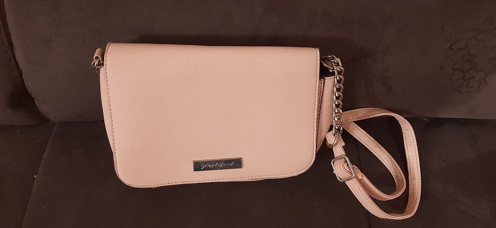 Тийн ЧАНТИ свежи цветове  Дамски чанти