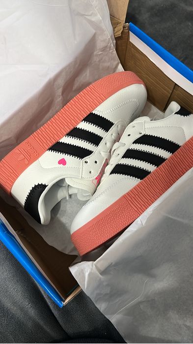 Кросовки адидас 36 рр