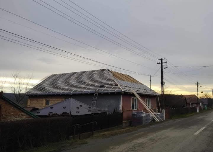 Executăm  Acoperișuri și Mansardari sistem complet