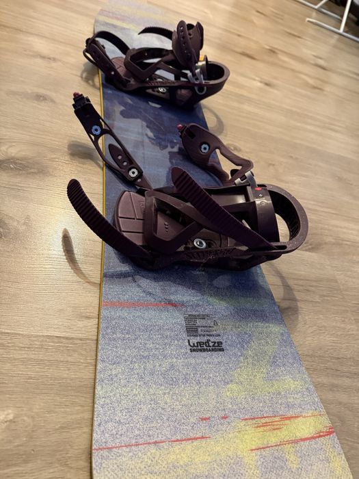 Pleacă de snowboard 135cm și boots mărimea 38