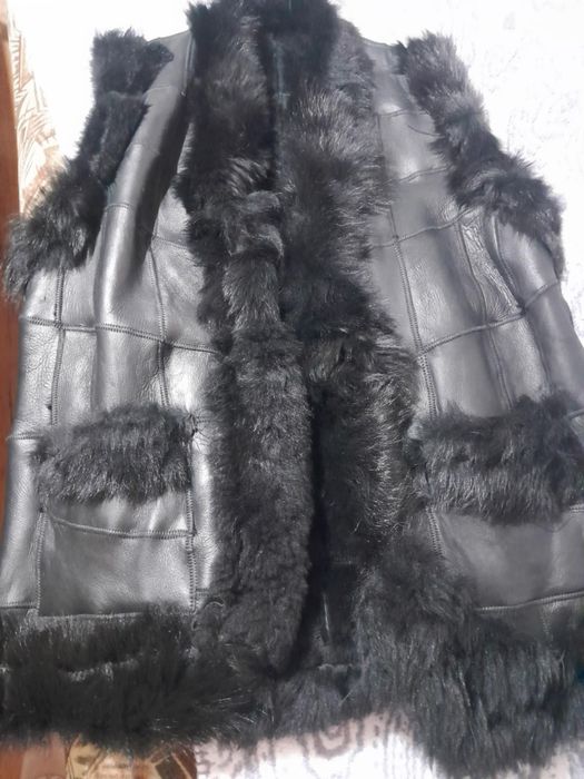 Луксозно зимно елече естествена кожа и пух – топло и стилно