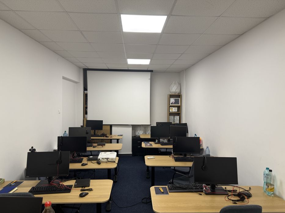 Spatiu de birouri / Sala de evenimente- Spatiu de coworking C.HUB