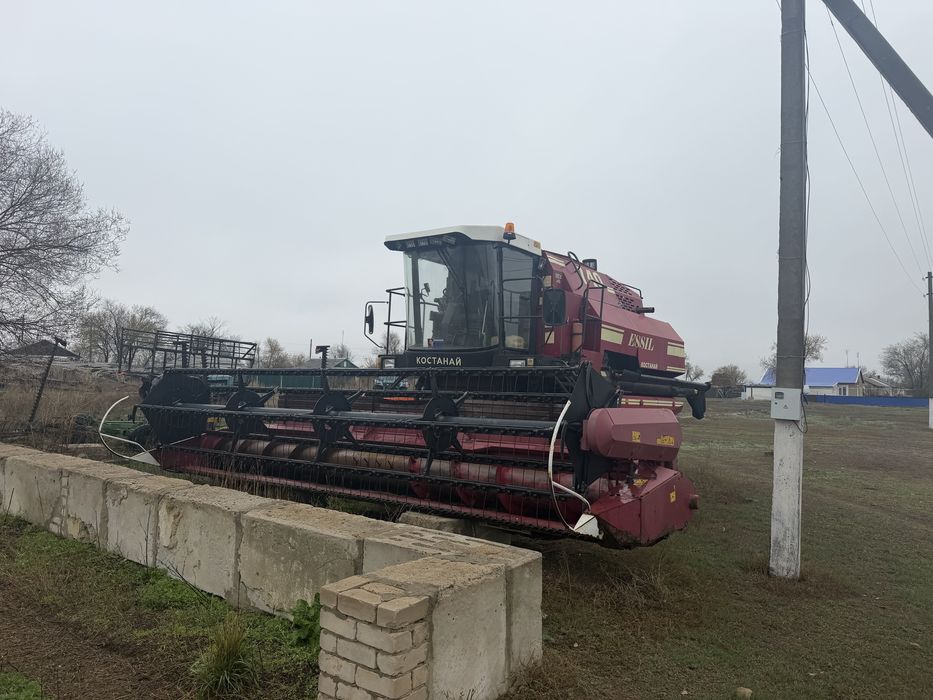 Комбайн essil 740