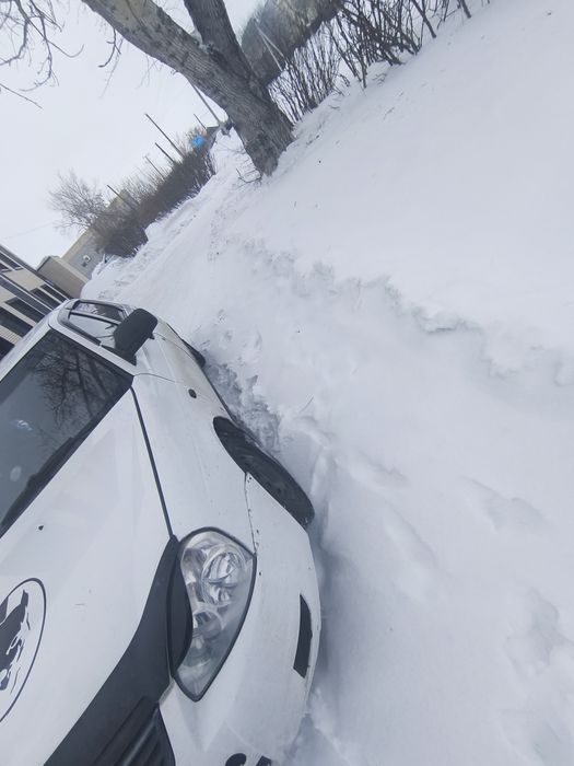 Продам Приору 2013года