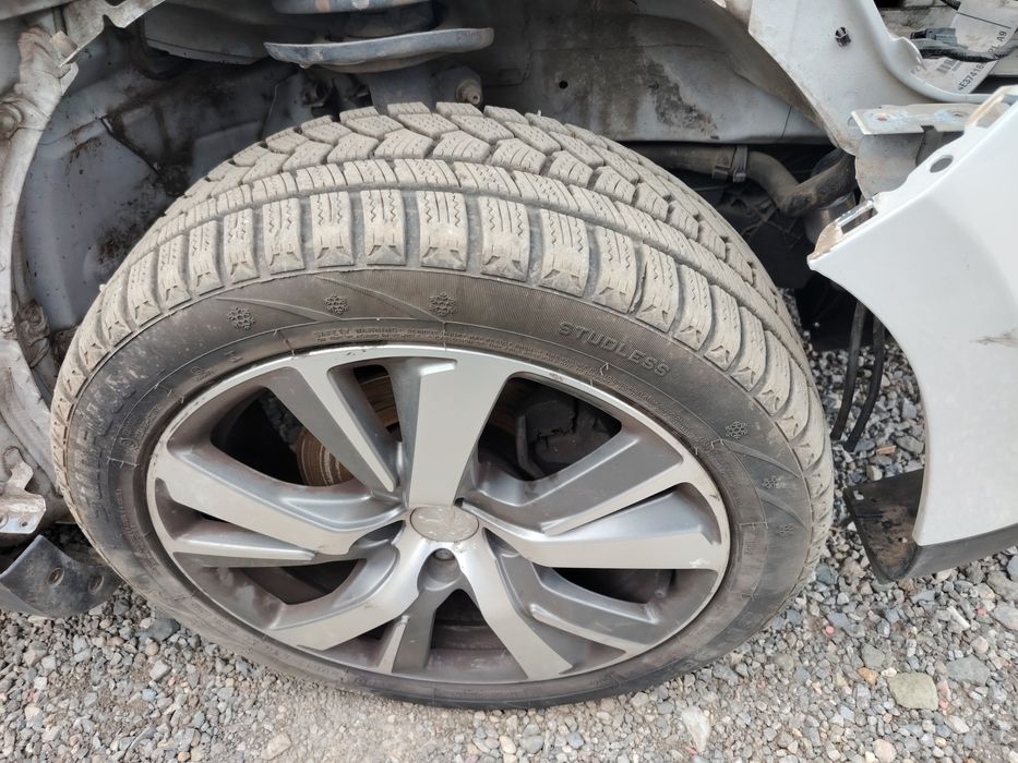 Лети джанти 17 цола със зимни гуми за Пежо / Peugeot