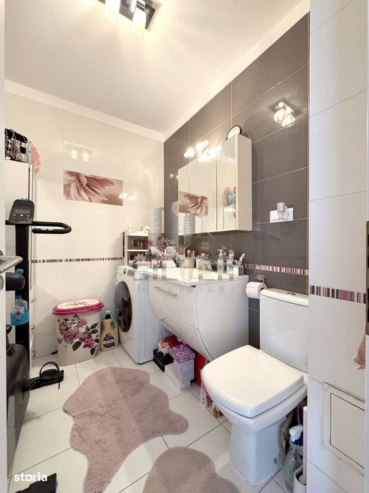 Apartament cu 3 camere/63mp/zona Eroilor.