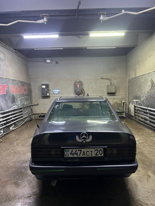 Мерседес 190Е W201