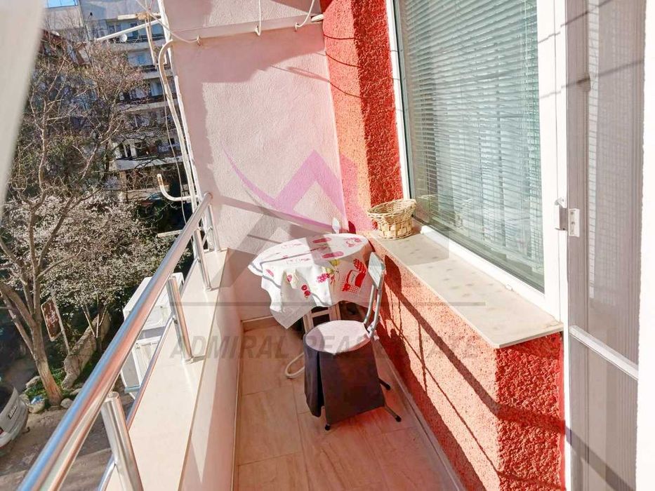 Дава се под наем Двустаен апартамент в Варна, Център - 70 кв.м за 614 € - Снимка #4