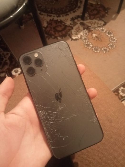 Продам iphone11pro