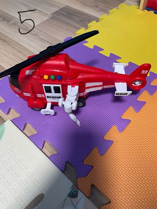 Детски играчки за дете до 3 г.