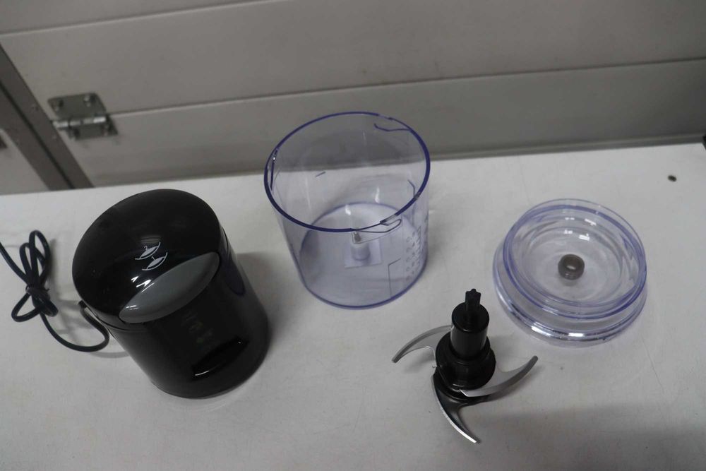 Мини чопър, блендер 500мл, 300W, 4 ножа, неръждаема стомана, 2скорости