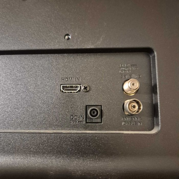 Vand TV Monitor LG diagonala 60 cm perfect pt bucatarie