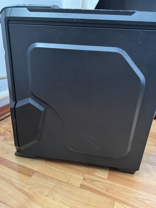 Продам корпус от пк , пишите!