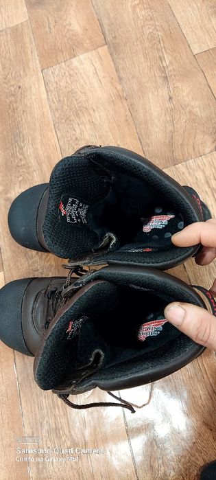 Продам спец.ботинки (safety boots) RED WING , размер 43