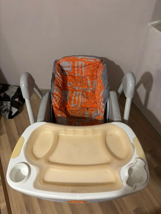 Детский столик для кормления