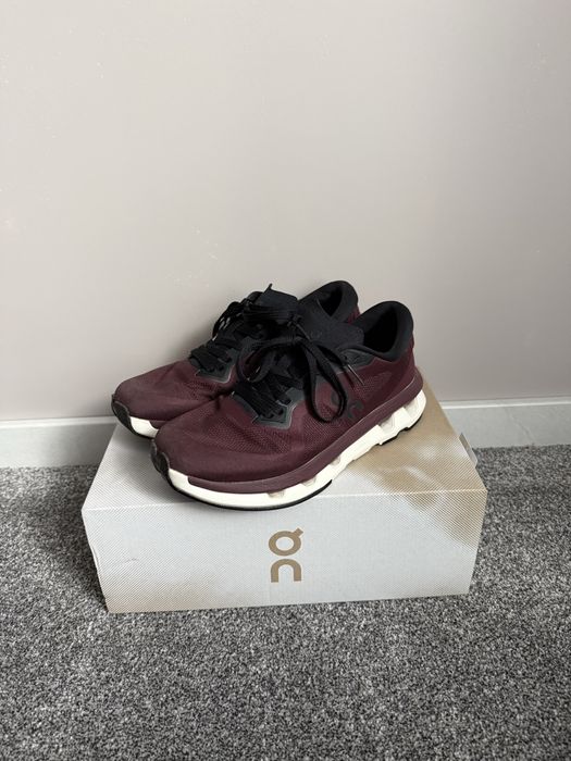 ON Cloudzone Mulberry/Black