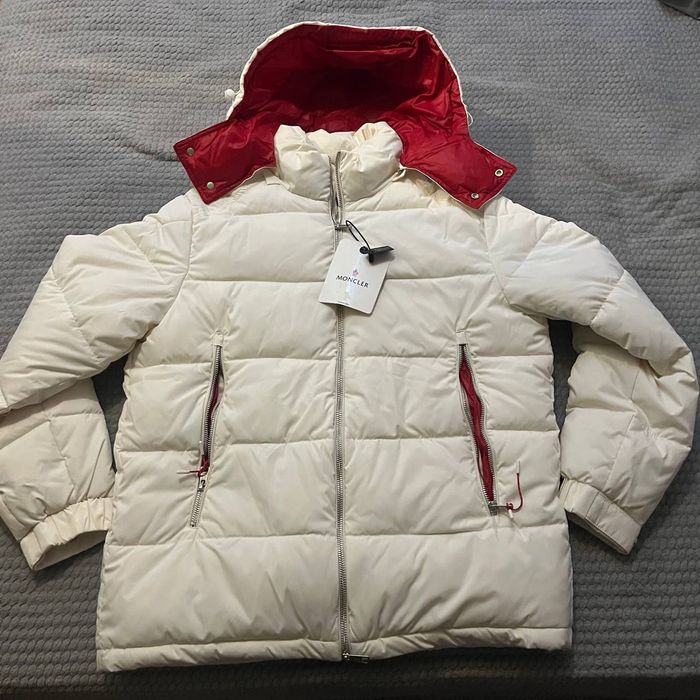 куртка Moncler бело-красная