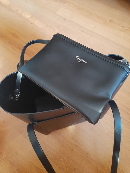 Дамска чанта -pepe jeans