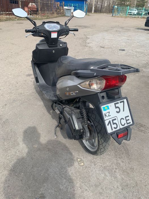 Продам скутер 150 кубов