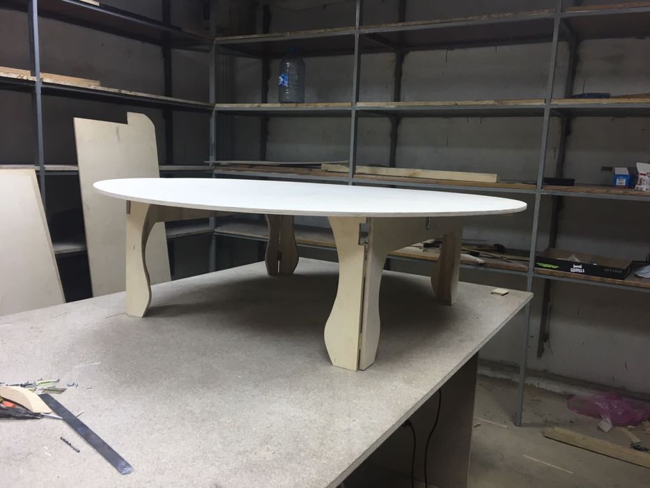 Круглый стол трансформер