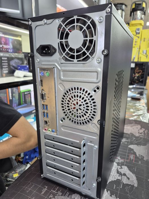 B360 G5400 ddr4 8Gb Hdd 500GB 22 Samsung