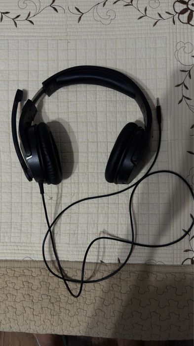 Vand Casti Gaming HyperX