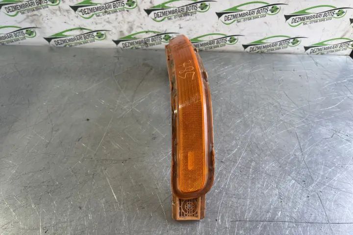 Lampa semnalizare fata dreapta Chevrolet Kalos 2004 1.4 LPG MT (94 hp)