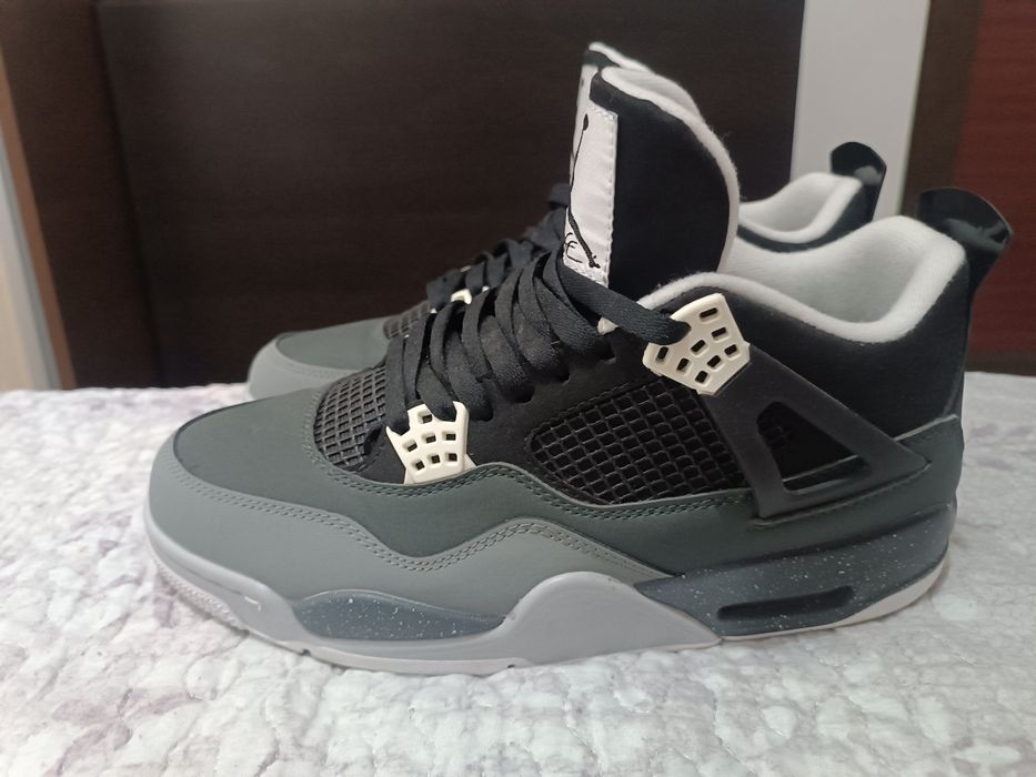 Jordan 4 retro fear