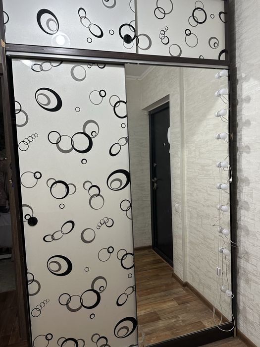 шкаф-купе в отличном состоянии