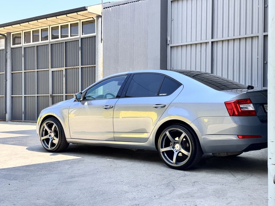 Диски Vossen широкие