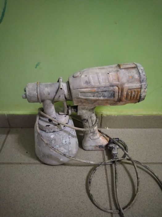 Нерабочий краскопульт Вихрь