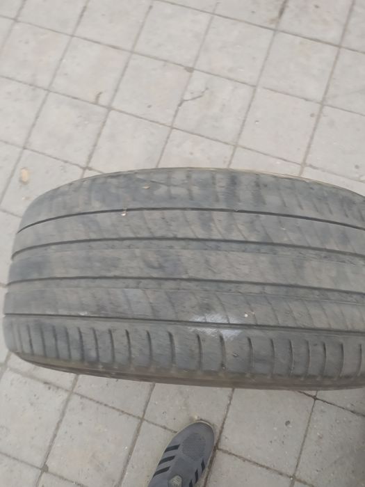 Продам шины б/у! Низко профильный
