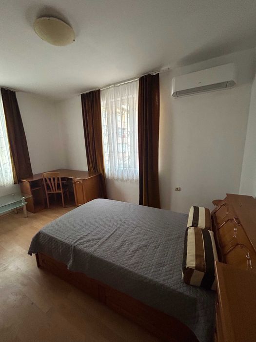 Дава се под наем Тристаен апартамент в Благоевград, Идеален център - 60 кв.м за 359.04 € - Снимка #2