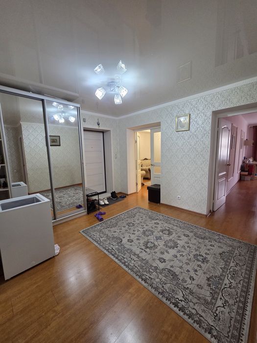 Продам 3 х Центр