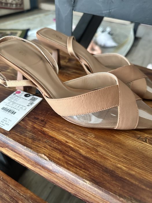 Продаю туфли Zara, новые