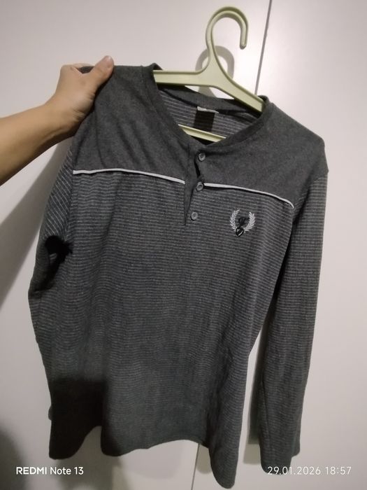 Отдам даром- мужскую одежду