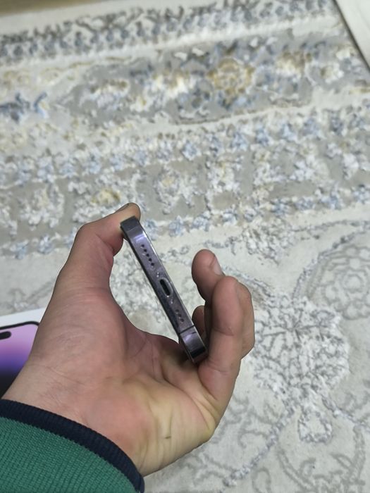 iPhone 14 pro ideal deep purple