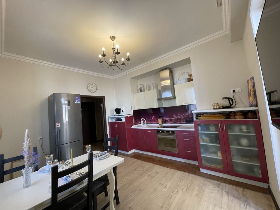 Продам 2-х квартиру  в центре столицы