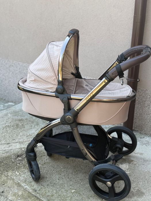 Бебешка количка,използвана броени пъти