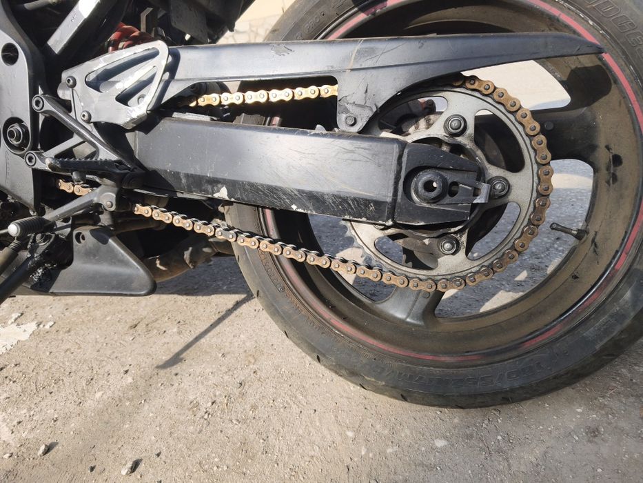 Honda cbr f4 600  на части